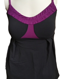 Lululemon tank top build in bra gym yoga athletic tank sz 4 grey and purple